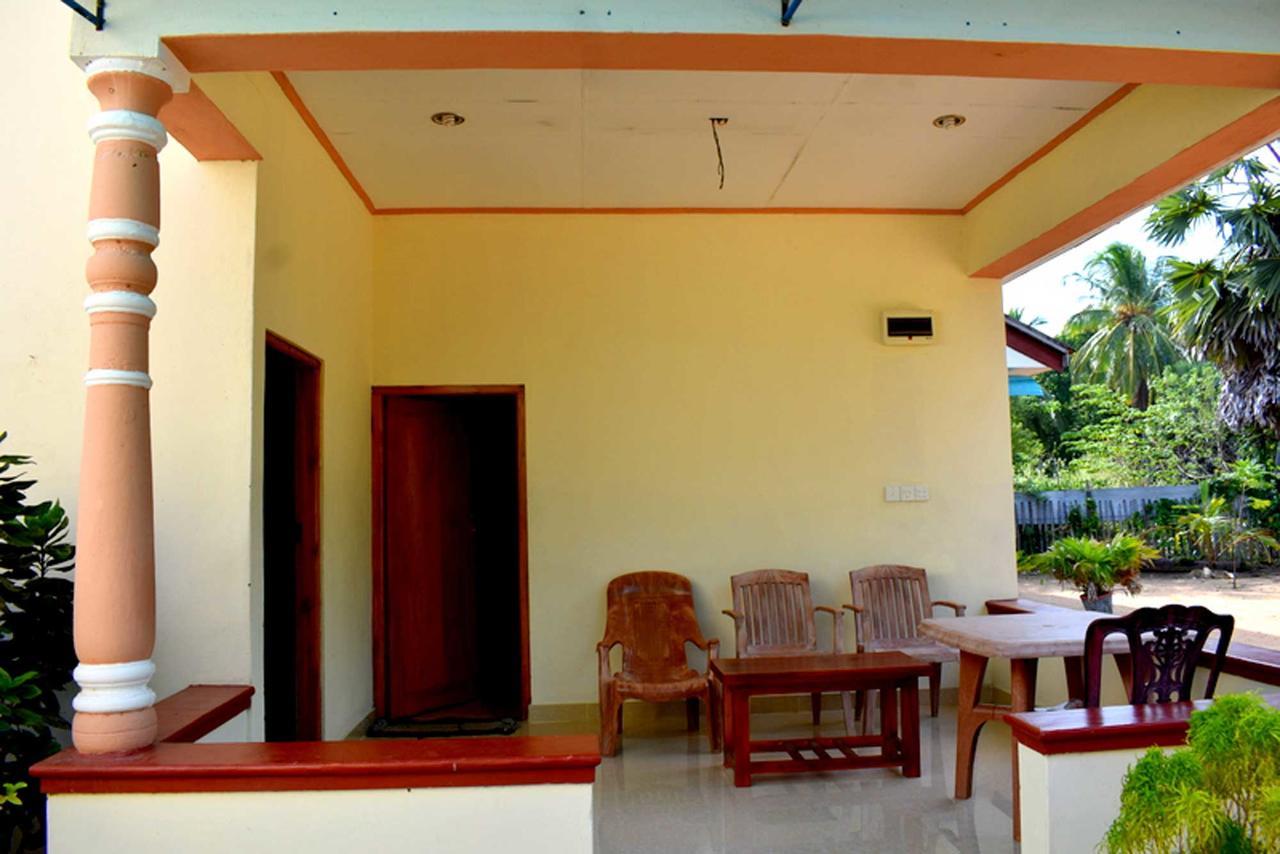 Yaswi Guest House Passikudah Экстерьер фото