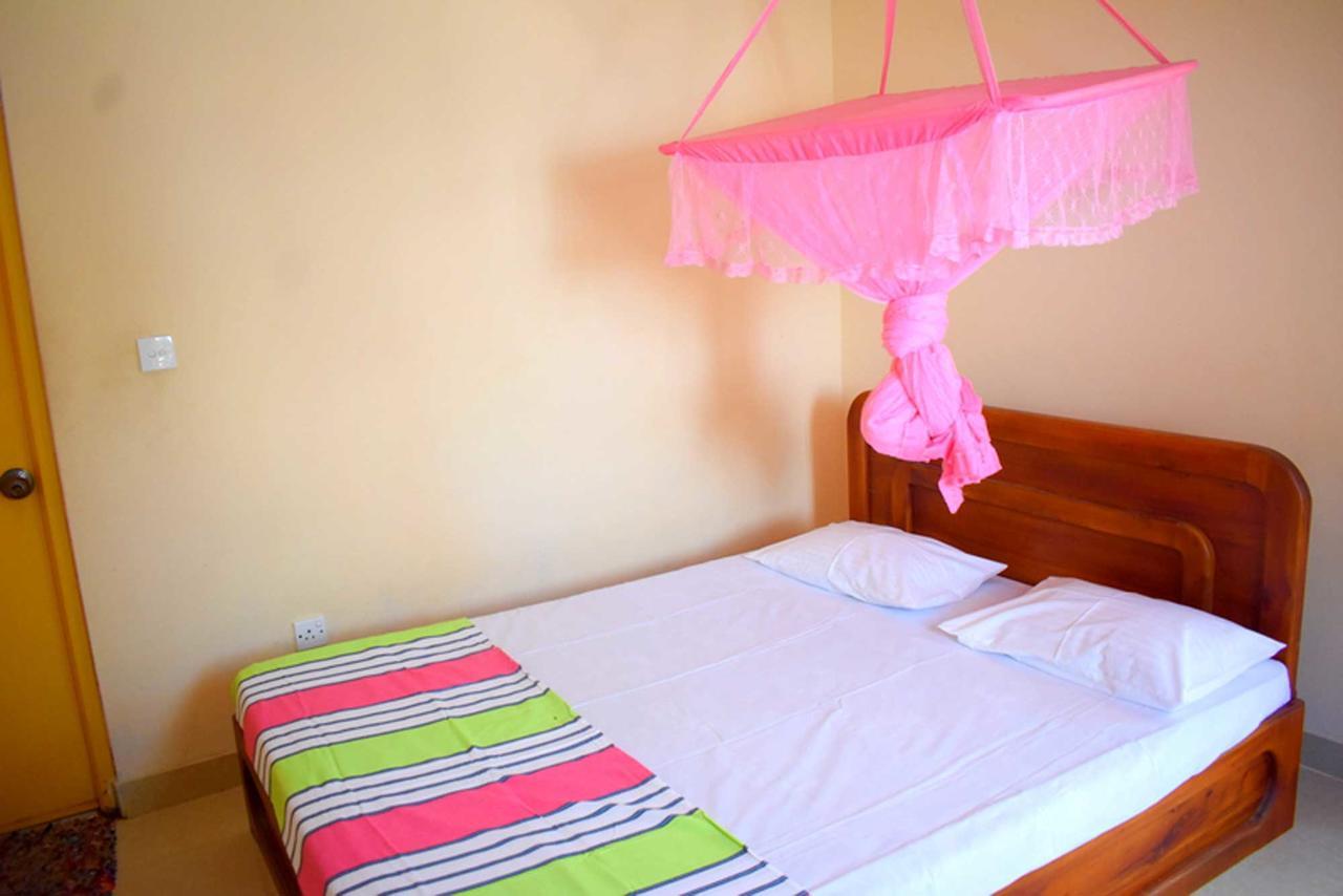 Yaswi Guest House Passikudah Экстерьер фото