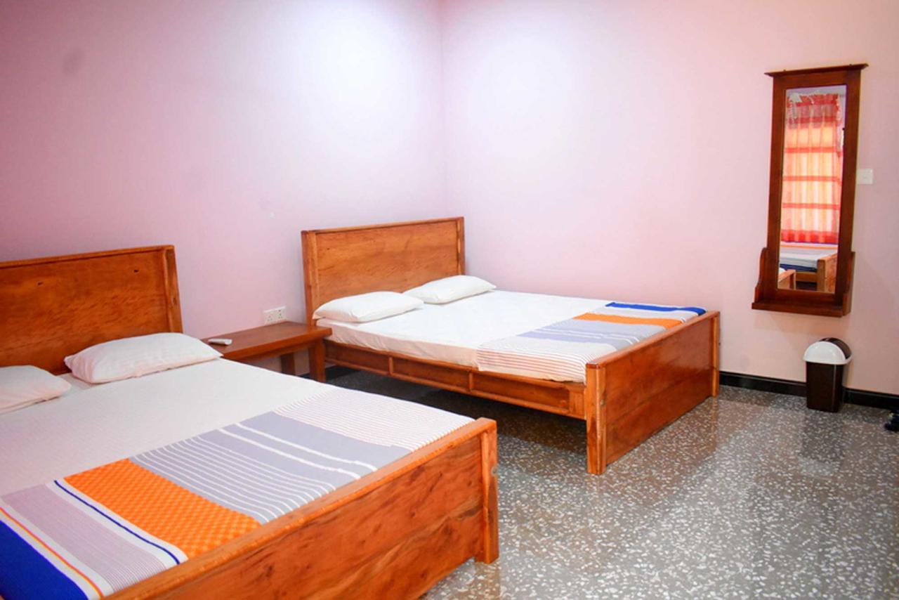Yaswi Guest House Passikudah Экстерьер фото