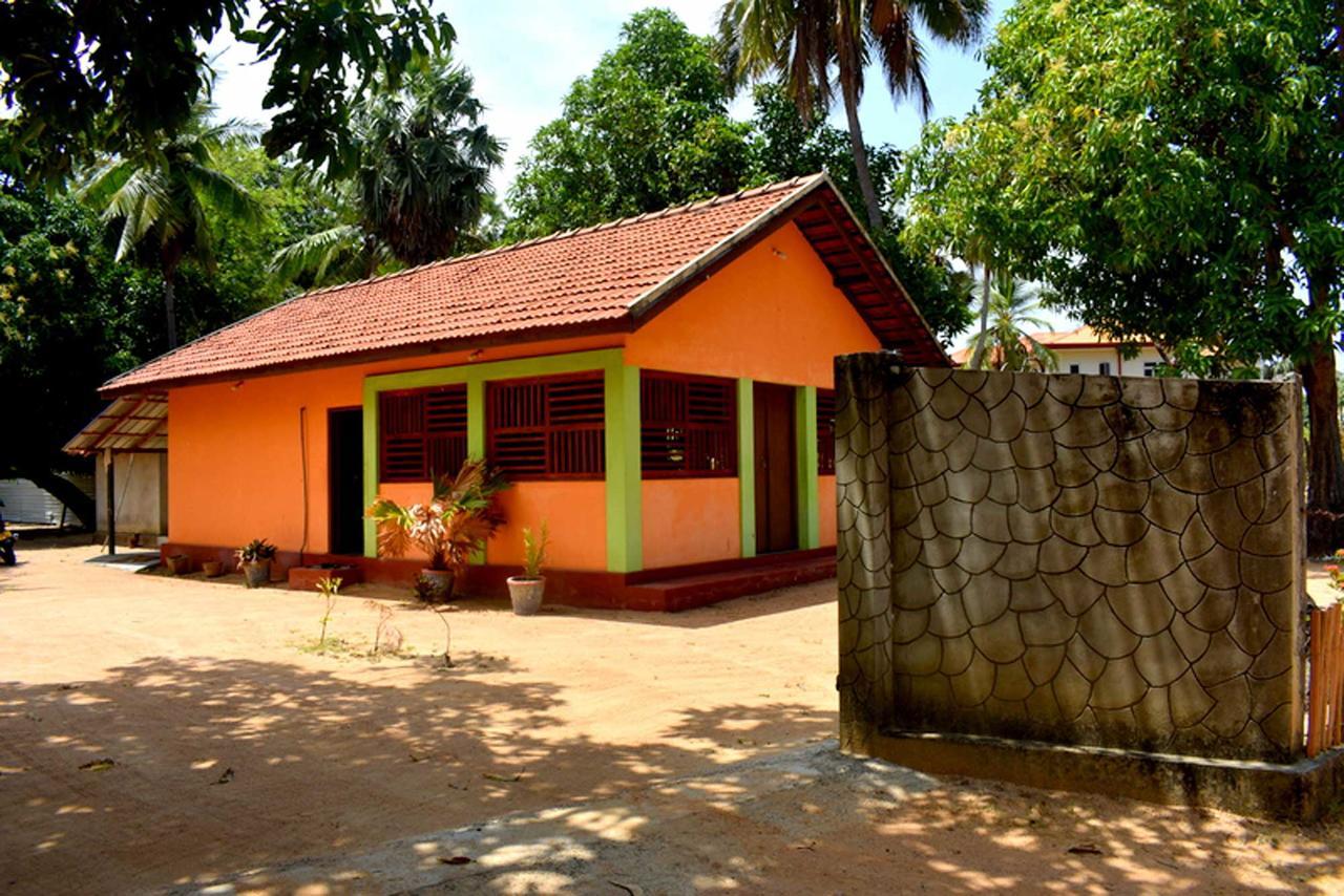 Yaswi Guest House Passikudah Экстерьер фото